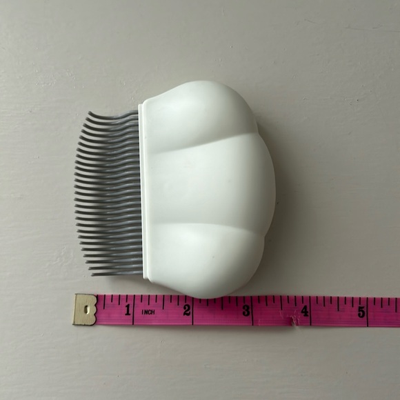 Thin pet flea comb NWT - Picture 3 of 4